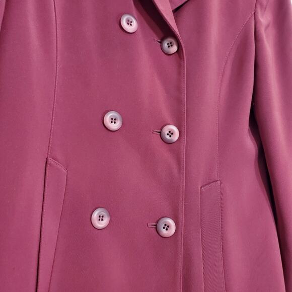 Valerie Stevens | Petites | Double Breasted Button Front Blazer with Pockets - Picture 7 of 10